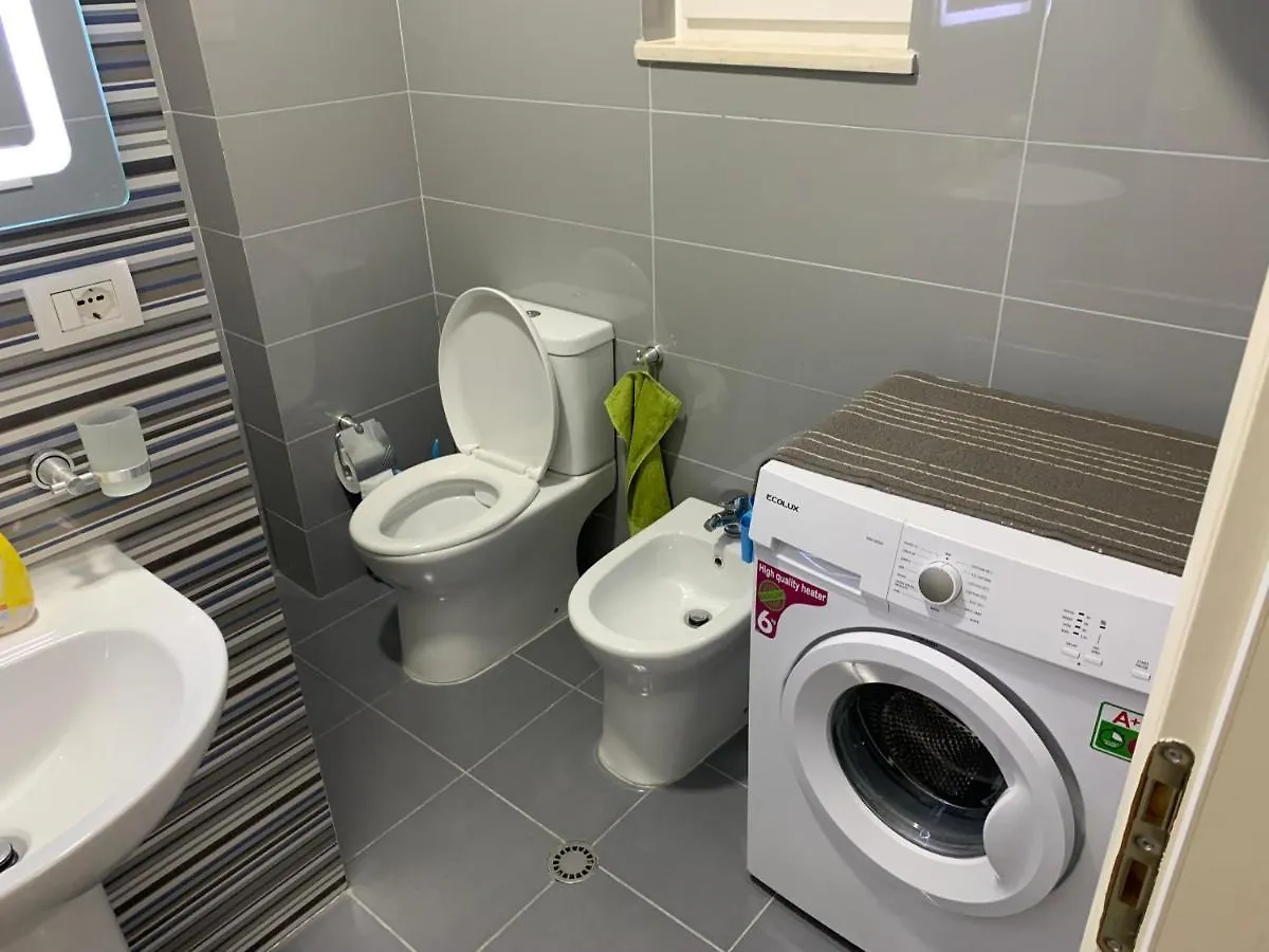 Apartment Apartament Klea In Strandnaehe Toplage Durres